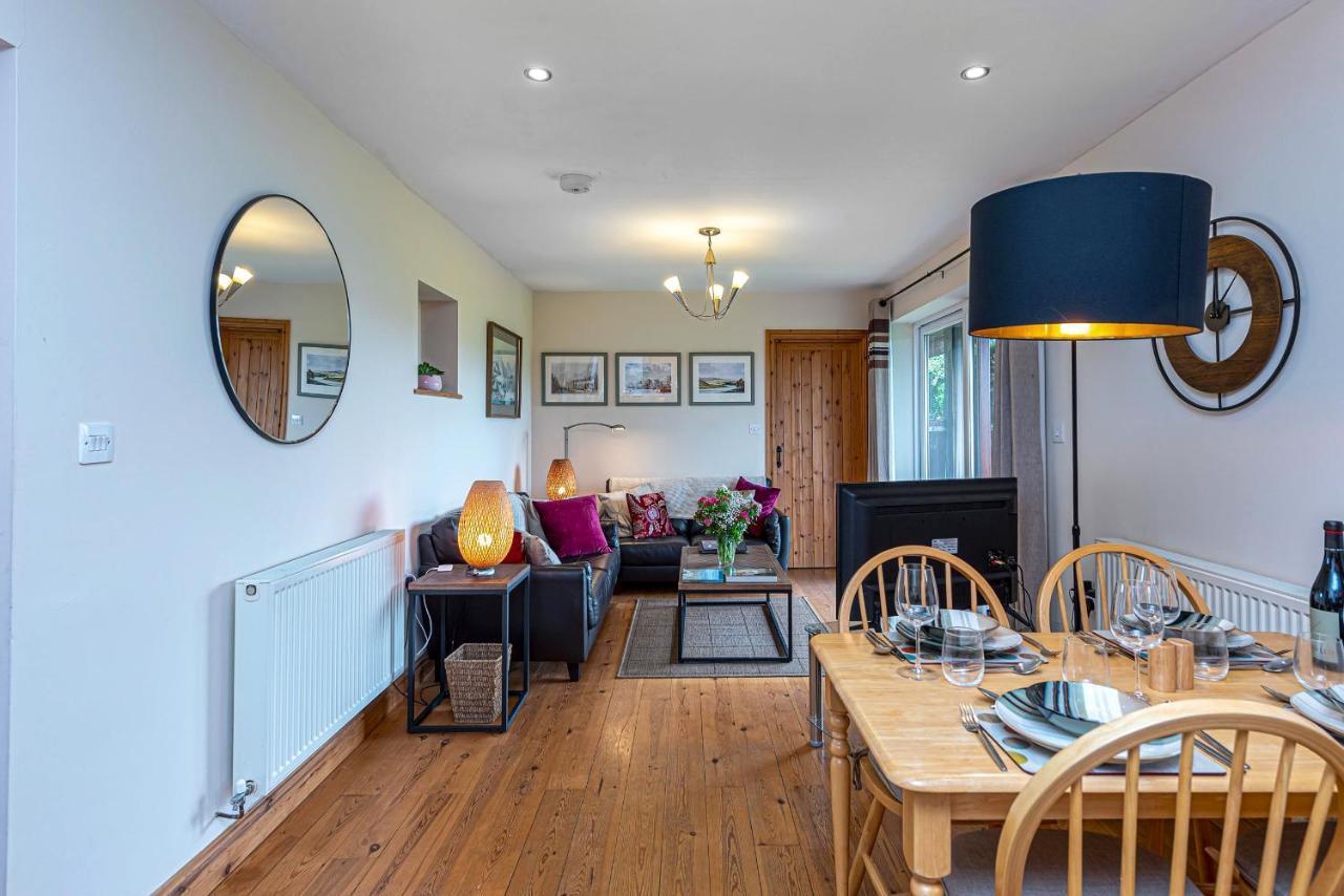 קולווין ביי Laurel - Pet-Friendly Cottage With Indoor Pool, Hot Tub & Panoramic Snowdonia Views מראה חיצוני תמונה